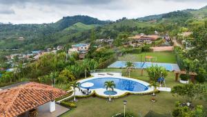 Bazén v ubytování Milagros km30 nebo v jeho okolí