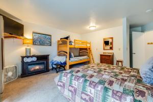 Ένα ή περισσότερα κρεβάτια σε δωμάτιο στο Quaking Aspen Condo