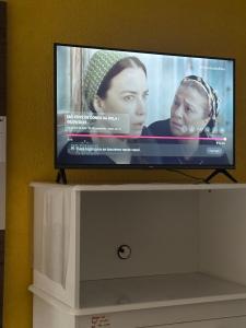 Μια τηλεόραση ή/και κέντρο ψυχαγωγίας στο Momentos de Paz