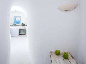 Η κουζίνα ή μικρή κουζίνα στο Villa Sunset Cliffside Imerovigli