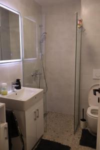 Phòng tắm tại DivčiNova Luna +10 ảnh