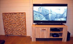 Afbeelding uit fotogalerij van Chalet Montana - hot tub, sauna, playstation in Durbuy