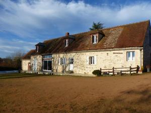 El edificio en el que está la casa vacacional