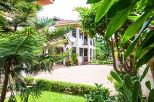 Gallery image of Mahogany Lodge, Cantonments in Accra