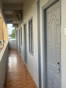 Φωτογραφία από το άλμπουμ του SRI DEVI Residency σε Kanipakam