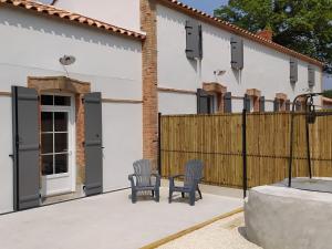 Το κτήριο όπου στεγάζεται  η παραθεριστική κατοικία