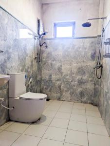 Koupelna v ubytování D Mount View Hotel Kandy + 41 fotografií