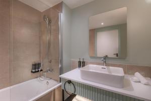 Ένα μπάνιο στο Hyatt Centric Reims +37 φωτογραφίες