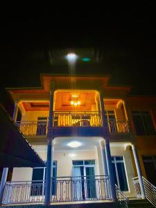 Balkón nebo terasa v ubytování KIGALI DYNAMICs HOMES AND HOTEL