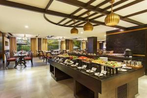 Φαγητό σε αυτό το διαμέρισμα ή κάπου εκεί κοντά