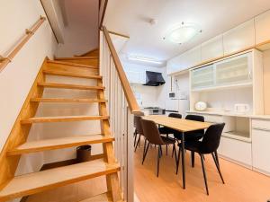 Kuchyň nebo kuchyňský kout v ubytování Shiyuan House 士元戸建て