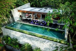 an overhead view of a swimming pool with a house at Z VILLA InstaDream Luxury 180 Sea & Sunset in Ban Taling Ngam +43 photos