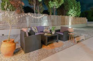 Χώρος καθιστικού στο Casa Elia Filerimos