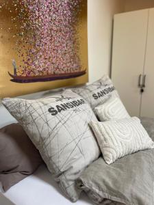 Postel nebo postele na pokoji v ubytování Architect-Apartments Atelier 42qm, Küche und Bad