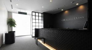 東京にあるKEIKYU EX INN Kamata -Tokyoの建物内のレジ付きレストラン