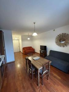 TV a/nebo společenská místnost v ubytování Stella Apartment