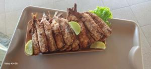 マンガラチバにあるPousada Praia Grandeの一皿一皿 +29枚の写真