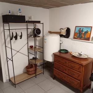 Η κουζίνα ή μικρή κουζίνα στο Maison 2 faces Argeles Centre Ville