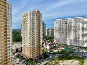 Γενική άποψη της πόλης Brovary ή θέα της πόλης από  αυτό το διαμέρισμα