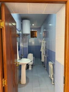 Koupelna v ubytování Msho Amrov Restoran