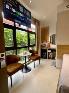 Kuchyň nebo kuchyňský kout v ubytování Đông Như 7 Hotel