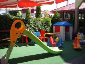 Herní místnost nebo prostor pro děti v ubytování Willa Słoneczna