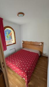 Postel nebo postele na pokoji v ubytování Appartement 3 pieces 6 personnes, 2 chambres, avec piscine l'été et au pied des pistes l'hiver