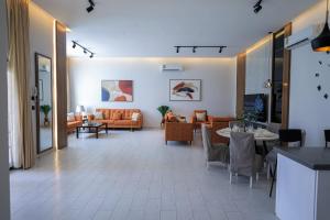 Posezení v ubytování The Corner Hotel Resorts - Riyadh