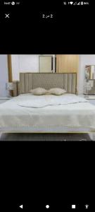 Postel nebo postele na pokoji v ubytování Stunning Sea & Mountain View Duplex in Hammam Lif + 18 fotografií