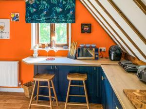 Kuchyň nebo kuchyňský kout v ubytování Kingfisher Granary