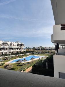 Bazén v ubytování El dulce nebo v jeho okolí