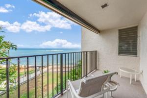 Gallery image of Hololani B204 · HL B204 Beachy Chic Updated OceanFront 2BD in Kahana +46 photos