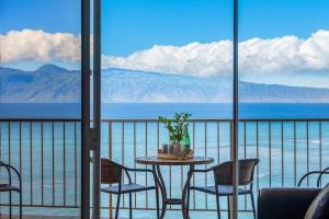 Afbeelding uit fotogalerij van Royal Kahana 909 · RK 909 OceanFront Condo w Beautiful Ocean Vie in Kahana