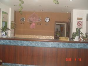 The lobby or reception area at Taizhou Taishan Business Hotel