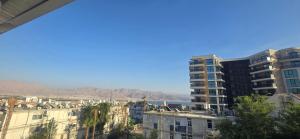 Nespecifikovaný výhled na hory nebo výhled na hory při pohledu z apartmánu