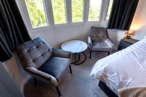 Imagen de la galería de Modern 5 Bed Home, TV in each room, Free BT WiFi & Parking - 62 BW, en Solihull