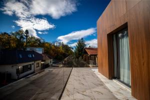 a view of the courtyard of a house at Fit Residence Hasdeu in Cluj-Napoca