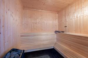 Fotografie z fotogalerie ubytování Big family cabin with ski in ski out v destinaci Drangedal