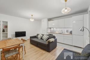 Kuchyň nebo kuchyňský kout v ubytování Nowa Praga by LookAp - darmowy parking!