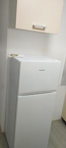 Η κουζίνα ή μικρή κουζίνα στο Bender Kosmonavtov 35 +4 φωτογραφίες