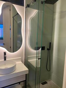 Ένα μπάνιο στο Hotel Ryo 74b Piso 7 Vip