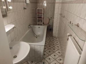 Et badeværelse på Speedstay Marxloh