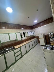 Η κουζίνα ή μικρή κουζίνα στο hotel asis altaaj