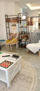 Posezení v ubytování Tola Residences by Aqua- Luxury one bedroom in Nyali Mombasa with pool