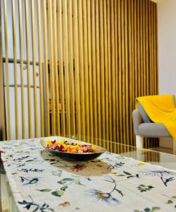 Jídlo v apartmánu nebo okolí + 17 fotografií