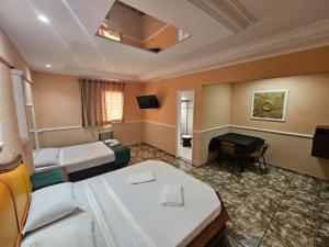 Μια τηλεόραση ή/και κέντρο ψυχαγωγίας στο Hotel Vitória de Santos