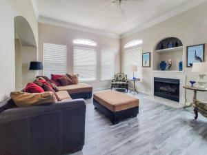 Χώρος καθιστικού στο Legacy Villa 506 - 2 bedroom 2 bath with garage in beachside neighborhood