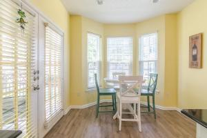 Φωτογραφία από το άλμπουμ του Legacy Villa 1702 - 2 bedroom 2 bath with garage in beachside neighborhood σε De Buys +18 φωτογραφίες