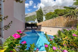 Bazen v nastanitvi oz. blizu nastanitve Apartmani Podest II