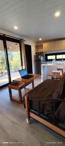 Imagen de la galería de Cabañas nuevas en un campo de limones, en Olmué